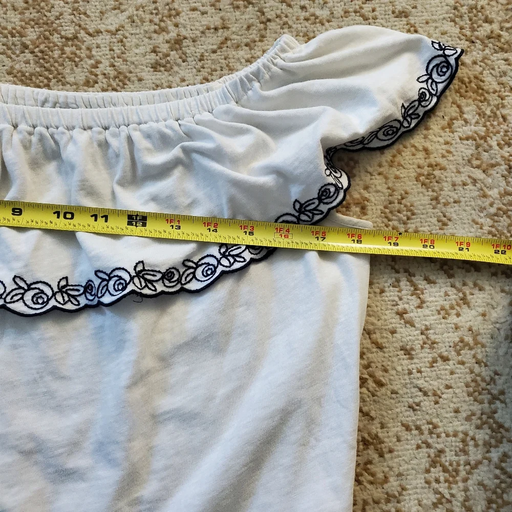 J. CREW On/Off Shoulder Embroidered Peasant Top M - Picture 8 of 10